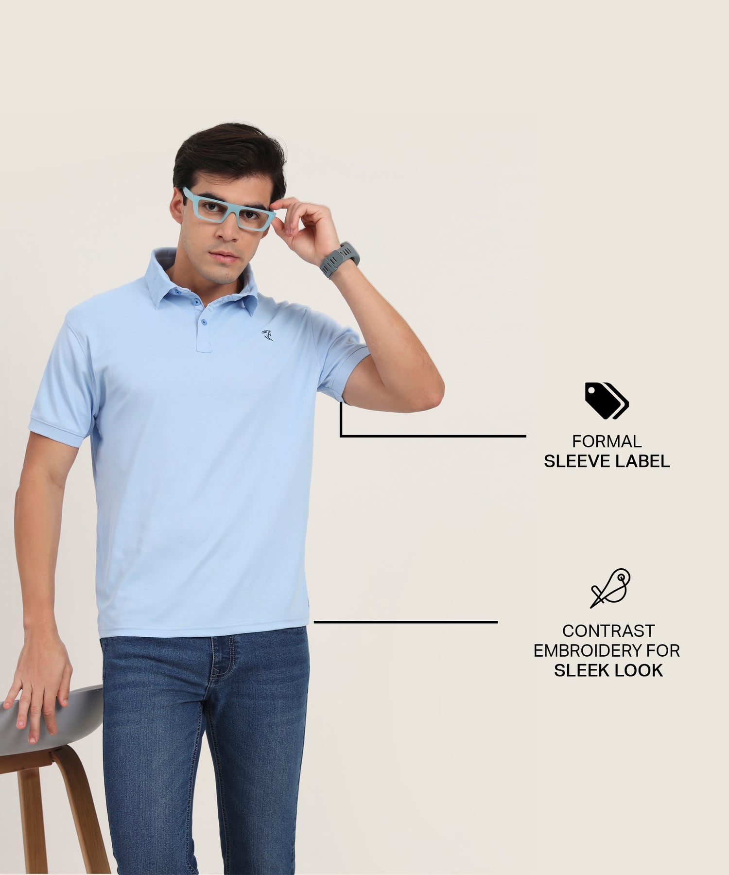 Light blue men’s casual t-shirt with formal sleeve label and contrast embroidery – stylish Miler wear